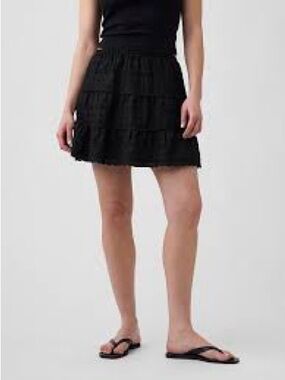GAP Black Tiered Eyelet Lace Mini Skirt